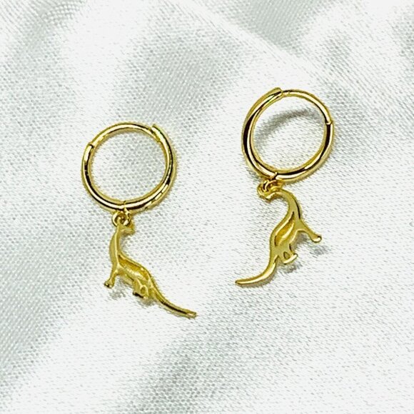 Gold-Plated 925 Sterling Silver Diplodocus Dinosaur Hoop Earrings 1"L - Picture 4 of 8